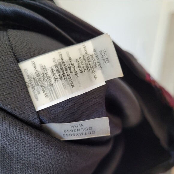 NEW GUESS Sequin Bodycon Dress Red Black Sexy Date Night Club Party Cocktail 12 - Picture 9 of 9